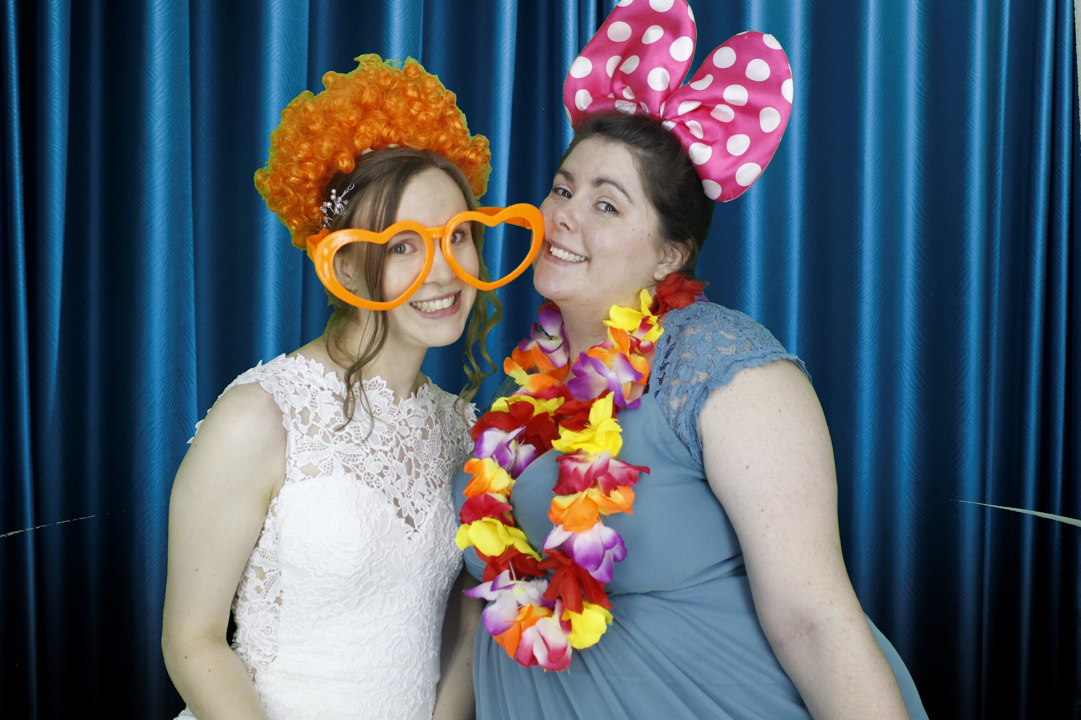 Rebecca and Warren's Wedding | View more photos from the event at gallery.myphotoboothexperience.co.uk/u/MyPhotoBoothExperienceLtd/Rebecca-and-Warrens-Wedding